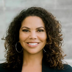 Picture of Lesli Harris